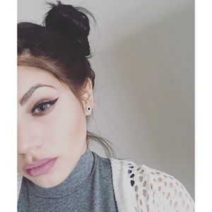 Meet your Posher, Jess