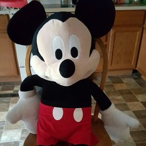 Meet your Posher, Rene