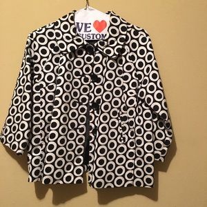 Black and white dotted crop jacket