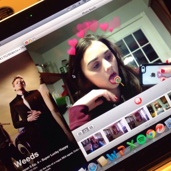 Meet your Posher, Rachel - Picture 1 of 1