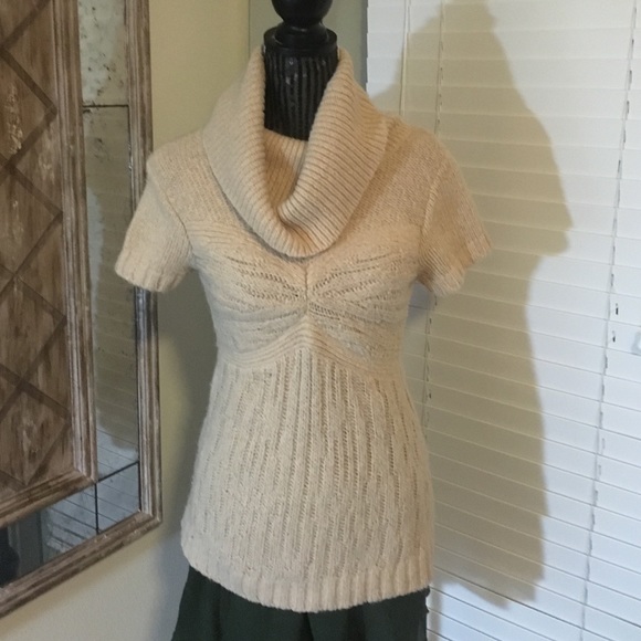 Tan BCBG seamed sweater - size M - cowl neck