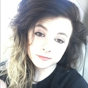 Meet your Posher, Paris