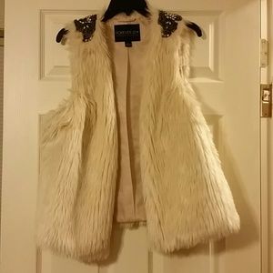 Forever 21 furry vest