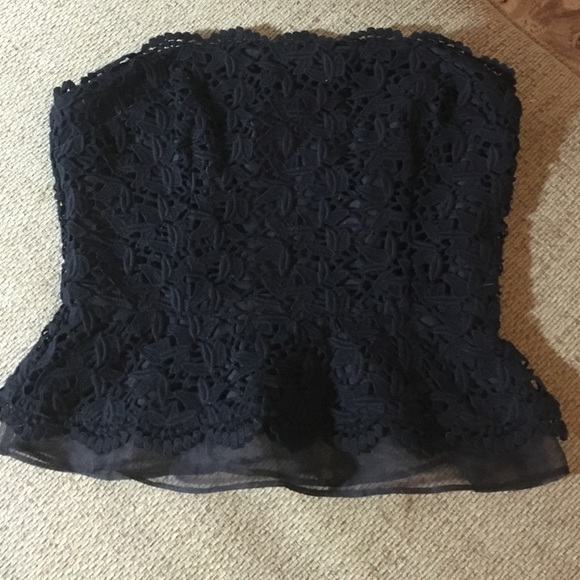 Joie XS Eminent black lace crop top - NWT