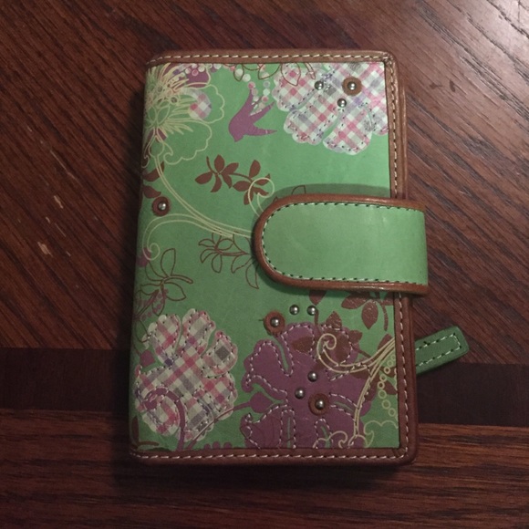 Fossil Wallet. Genuine Leather.
