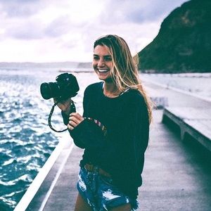 Meet your Posher, Cecelia