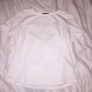White fitted top