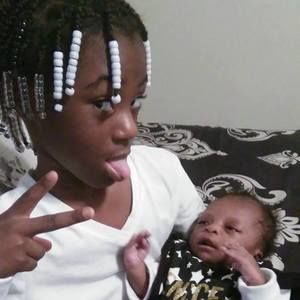 Meet your Posher, Lyneshia