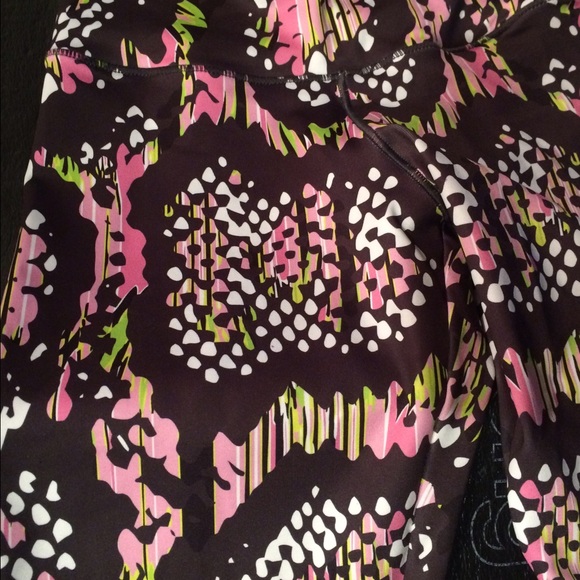 Activefit Sportswear - Picture 2 of 3