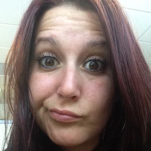 Meet your Posher, Daniella