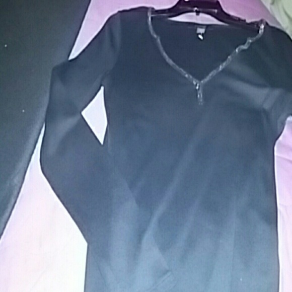 Top black - Picture 2 of 4