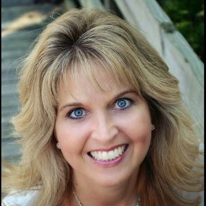 Meet your Posher, Angie