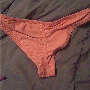 Cheeky bikini bottoms