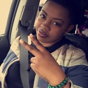 Meet your Posher, Holli