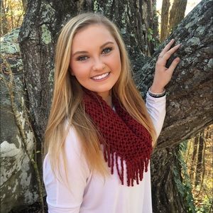 Meet your Posher, Allie