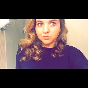 Meet your Posher, Ashley