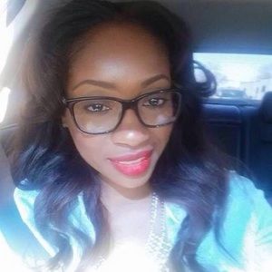 Meet your Posher, Latoya