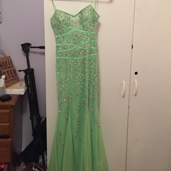 Prom dress