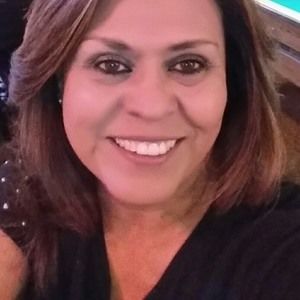 Meet your Posher, Isabel