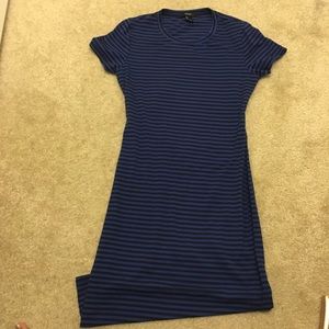 ☀️💃🏽 Sunday sale 💃🏽☀️ Stripped Cutout Dress