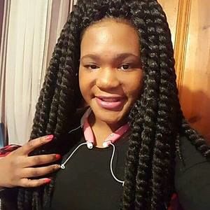 Meet your Posher, Kiara