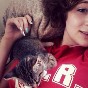 Meet your Posher, Brooke