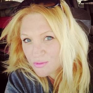 Meet your Posher, Melanie