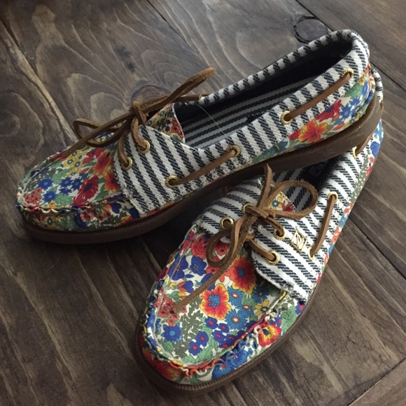 Sperry shoes