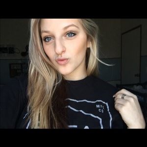 Meet your Posher, Jocelyn