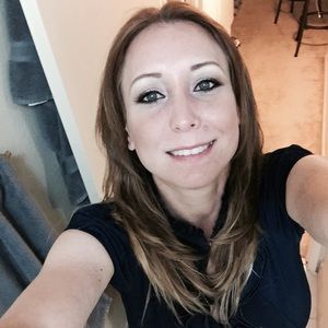 Meet your Posher, Renee