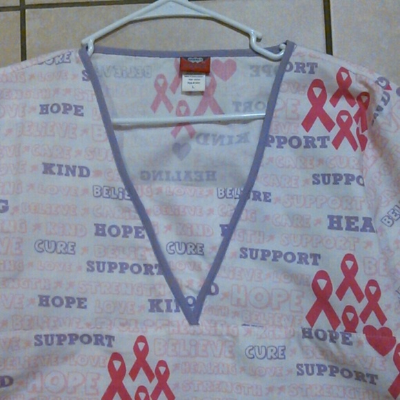 Scrubs - Picture 2 of 2