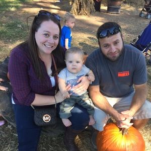 Meet your Posher, Lauren