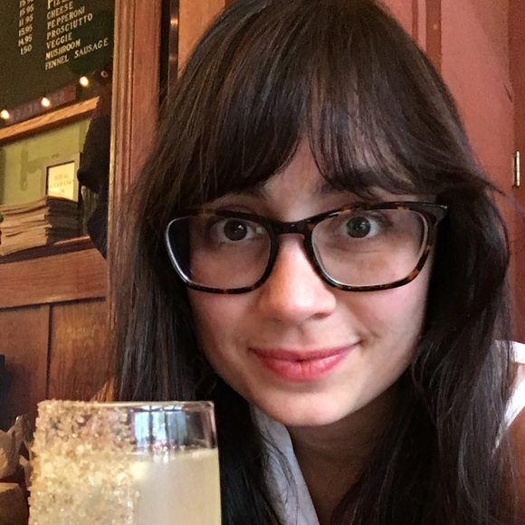 Meet your Posher, Shirin