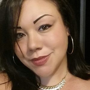 Meet your Posher, Jillian