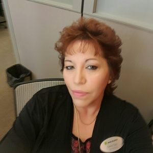 Meet your Posher, Celia