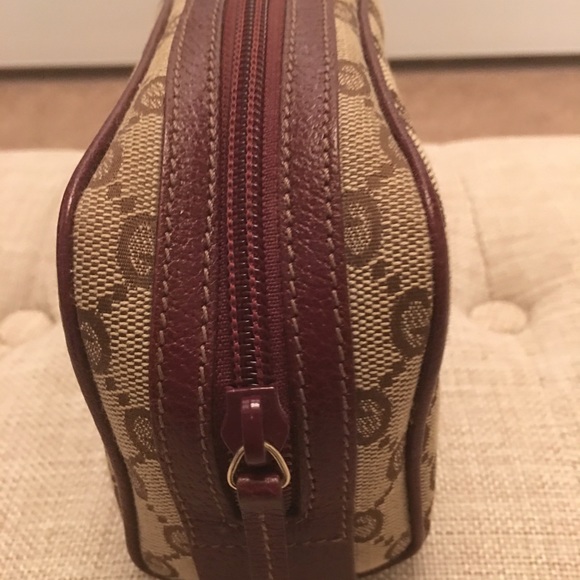 Gucci make up bag