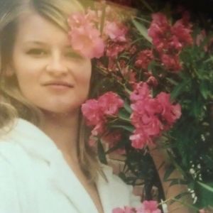 Meet your Posher, Agnes