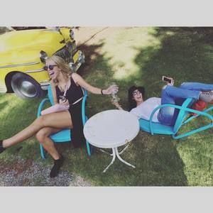 Meet your Posher, Samantha