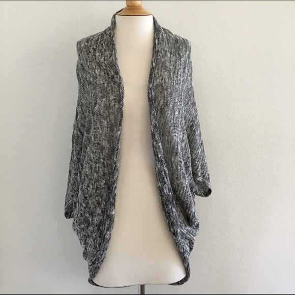 ❌SOLD❌FOREVER 21 Dolman Sleeve Cardigan