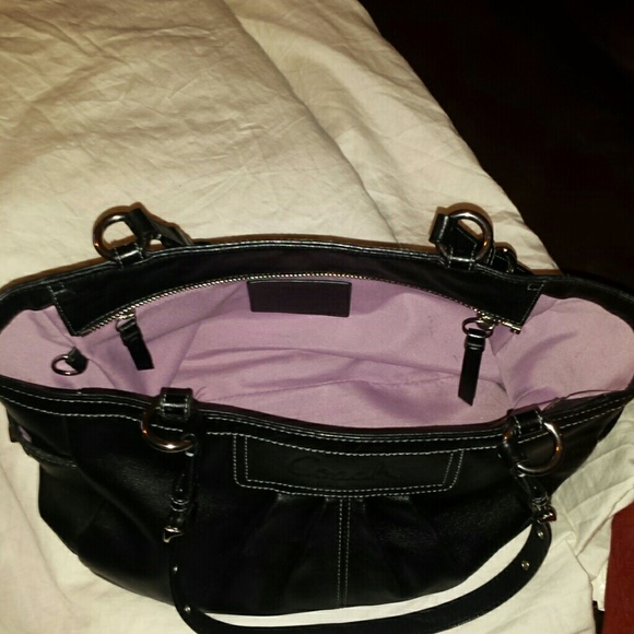 Coach - Picture 4 of 4