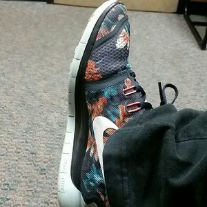 Meet your Posher, Neslihan