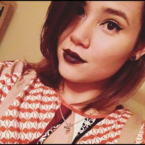 Meet your Posher, Alexandra