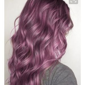 Meet your Posher, Celia