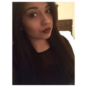 Meet your Posher, Destiny