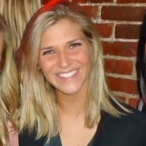 Meet your Posher, Stacy