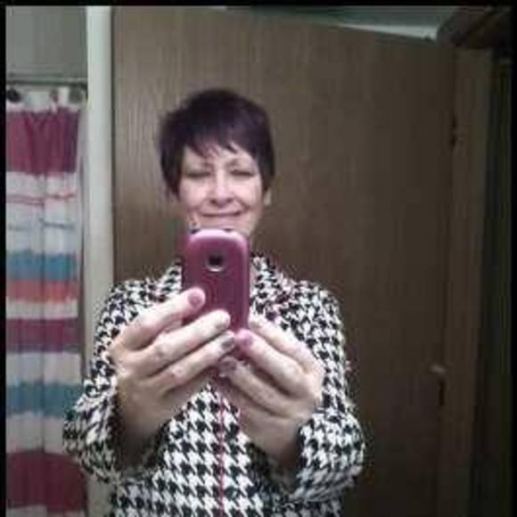 Meet your Posher, Regina - Picture 1 of 1