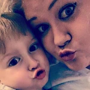 Meet your Posher, Samantha jo