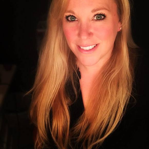 Meet your Posher, Christy