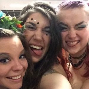 Meet your Posher, Elizabeth