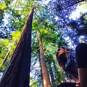 Meet your Posher, Emilia